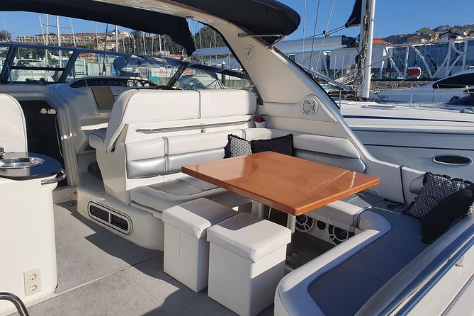 Day trip by private yacht to Curva da Lomba from Porto - What the Private Yacht Means for Your Day