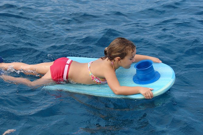 Deluxe Snorkel & Dolphin Watch Aboard a Luxury Catamaran from Kailua-Kona - Who will enjoy this cruise most