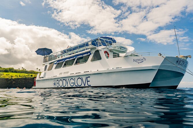 Deluxe Snorkel & Dolphin Watch Aboard a Luxury Catamaran from Kailua-Kona - Breakfast first, then the Kona coastline