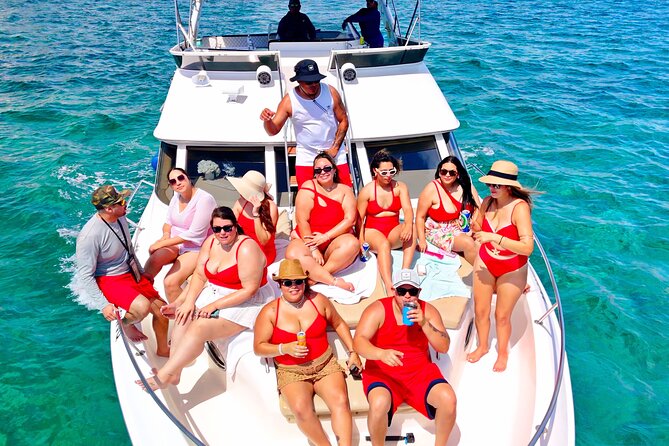 Deluxe Yacht 48FT with FlyBrige Rental in Cancun - Four hours adds snorkeling and Isla Mujeres