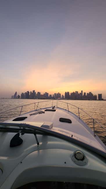 Doha: Luxury Boat Tour - What the 2-hour cruise adds at Lusail