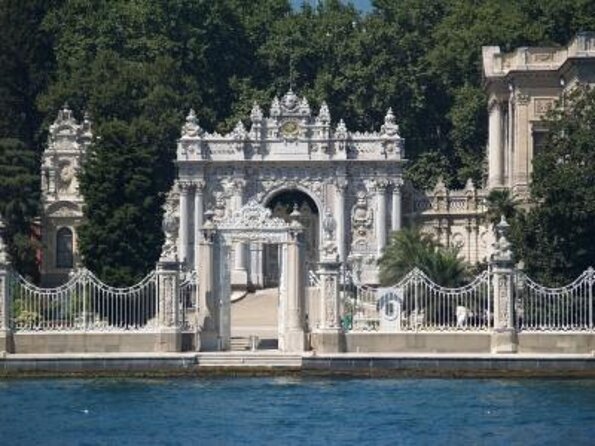 Dolmabahçe Palace and Sunset Tour on Luxury Yacht - Key points to know before you book