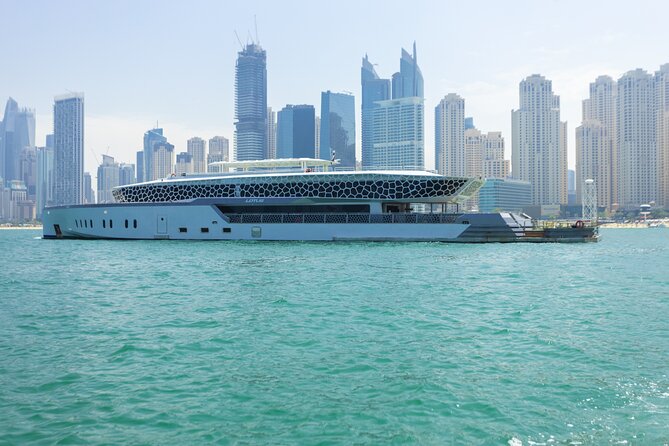 Dubai: Lotus Mega Yacht 3-Hours Dinner Cruise Tour - A grand night out on Dubai’s water