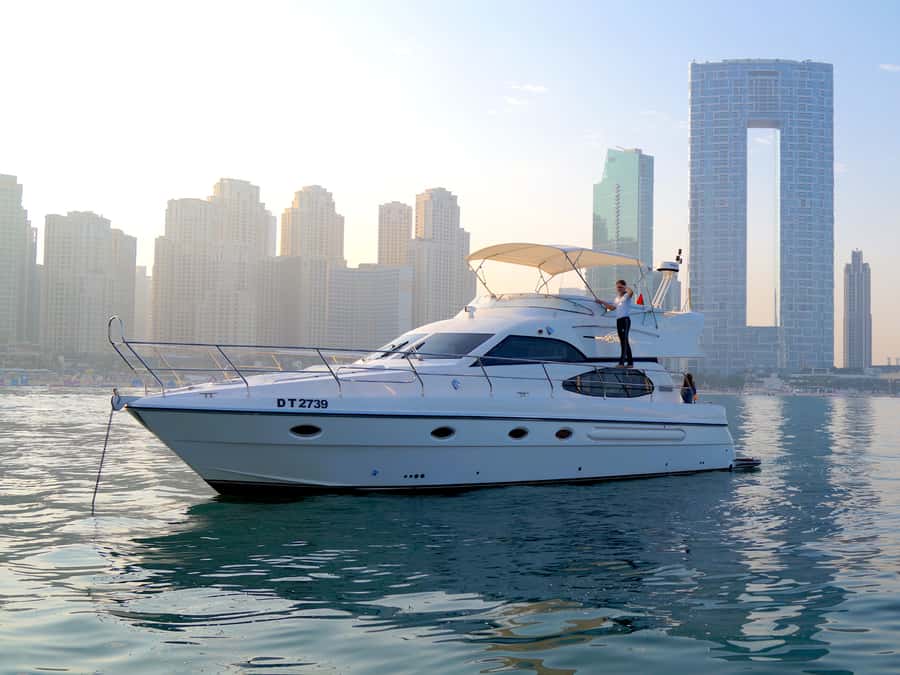 Dubai: Luxury Private 50 FT Yacht Cruise + Optional Sushi - Optional Sushi, Served as the Main Event
