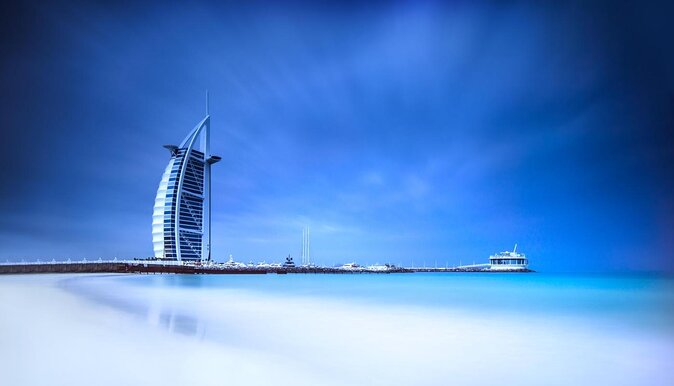 Dubai Luxury Yacht Tour with Live BBQ & Drinks - Quick points before you book