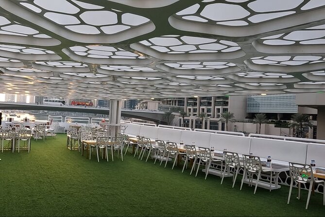 Dubai Marina Luxury Cruise w/ 5 Star Buffet Dinner & Transfer - Comfort, weather, and seating