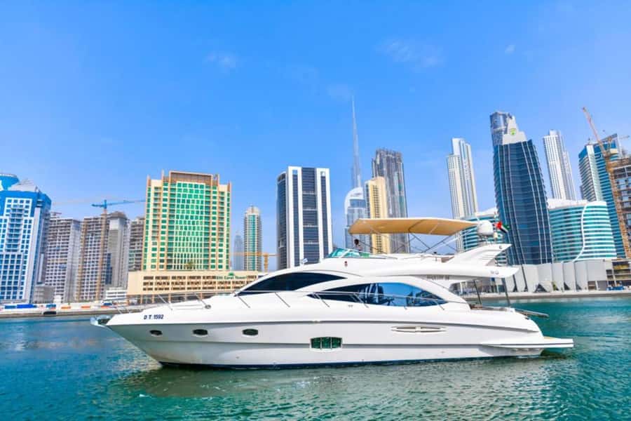 Dubai: Marina Private Luxury Yacht Tour - Dubai Marina Is Your Starting Point