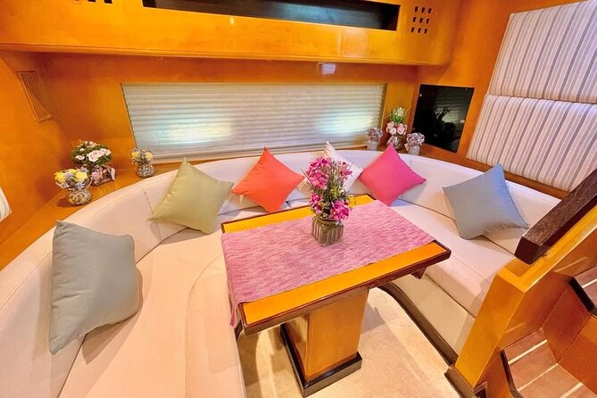 Dubai Marina Yacht Tour - What the private price really means