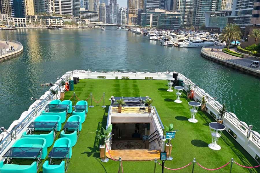 Dubai: Mega Yacht Dinner Cruise with Buffet - Who should book this cruise?