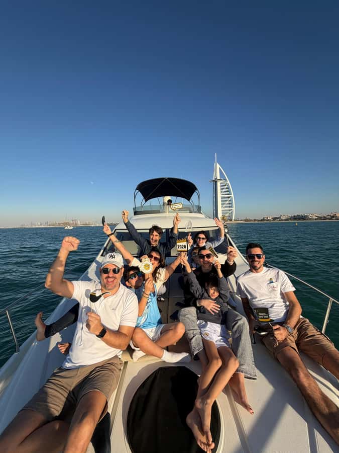Dubai: Palm Jumeirah luxury private yacht Tour - Key points to know before you book