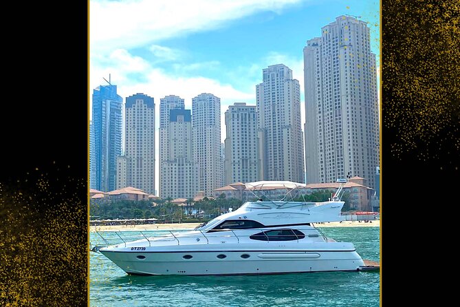 Dubai: Private Luxury Cruise on a Stylish 50FT Yacht. - What the 50-foot yacht feels like onboard