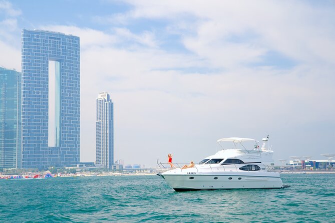 Dubai: Private Luxury Cruise on a Stylish 50ft Yacht - Starting at Dubai Harbour Yacht Club