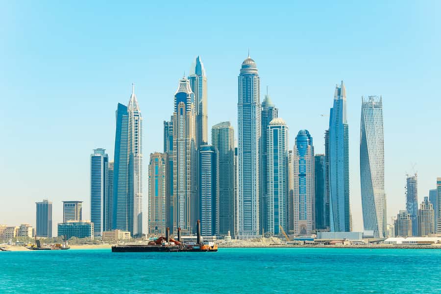 Dubai: Private Luxury Everest Yacht Cruise from Dubai Marina - Palm Jumeirah and Atlantis The Palm
