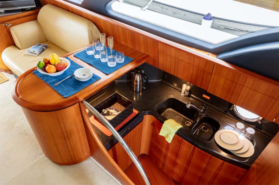 Dubai: Private Luxury Yacht Cruise for up to 20 People - Palm Jumeirah from the water