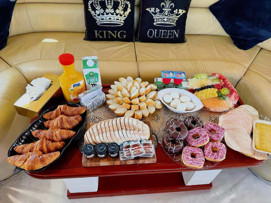 Dubai: Private Luxury Yacht Cruise + Optional Breakfast - Weather, safety, and practical limits