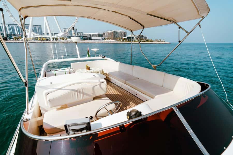 Dubai: Private Luxury Yacht Tour on a 50-Foot Yacht - Key points to know before booking