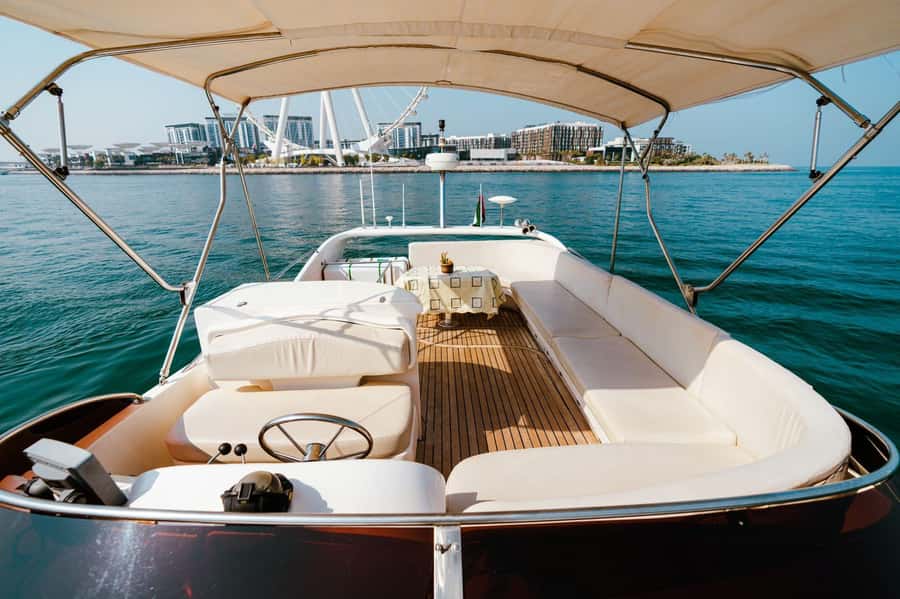 Dubai: Private Luxury Yacht Tour on a 50-Foot Yacht - Ain Dubai and the changing skyline