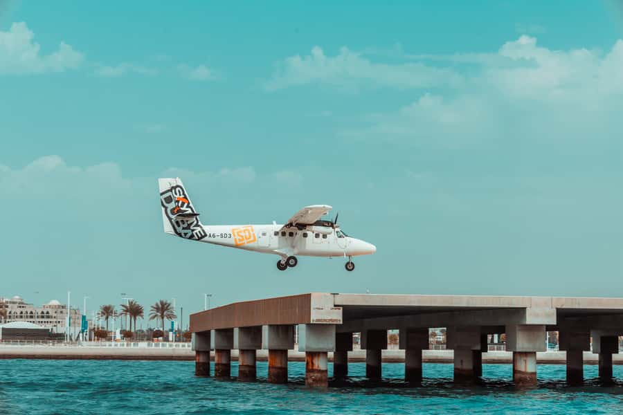 Dubai: Private VIP Luxury Yacht Tour with BBQ & Drinks - BBQ, drinks, and music make this more than a sightseeing transfer