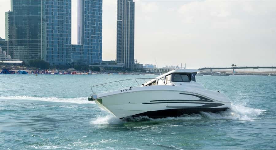 Dubai: Private Yacht Tour 36ft (+1 hr free) offer till Sep15 - FAQ