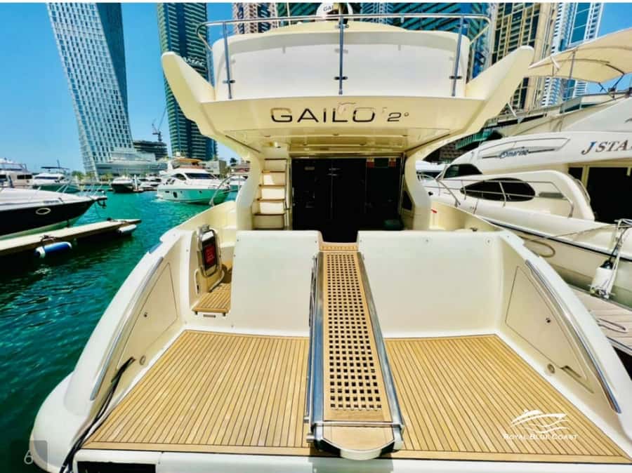 Dubai: Private Yacht Tour 50 feet - The lagoon stop: swim, music, or simply slow down