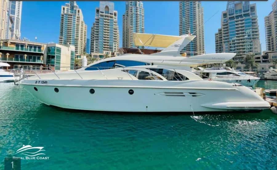 Dubai: Private Yacht Tour 50 feet - Dubai Marina and Jumeirah Beach Residence from the water