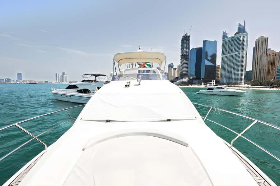 Dubai: Private Yacht Tour Experience with Soft Drinks - Key points to know before booking