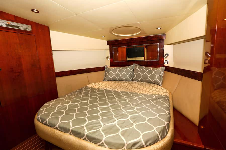 Dubai: Private Yacht Tour Experience with Soft Drinks - Is $161 good value for a private yacht?