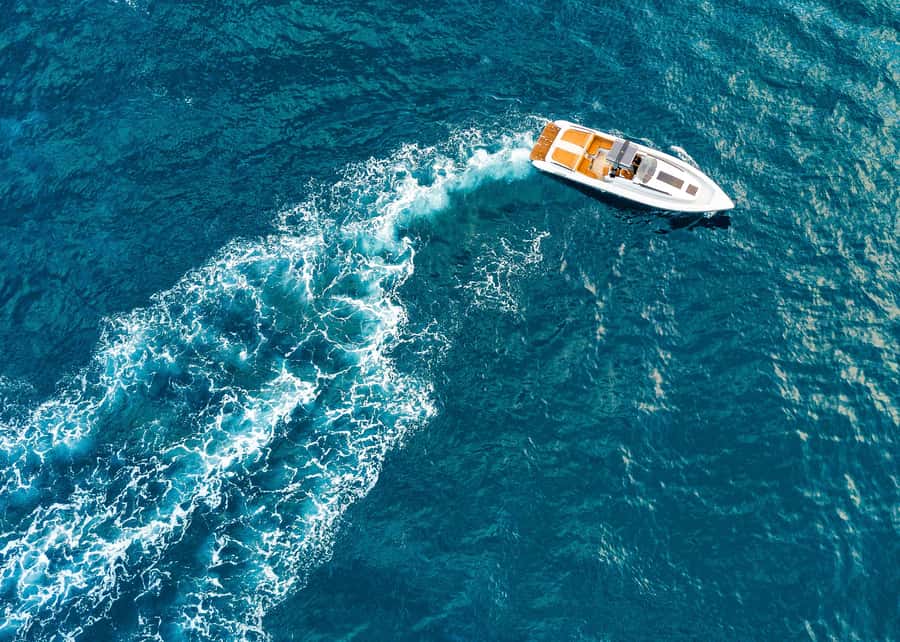 Dubai : Private Yacht Tour with Swimming at Palm Jumeirah - Setting out from One&Only The Palm
