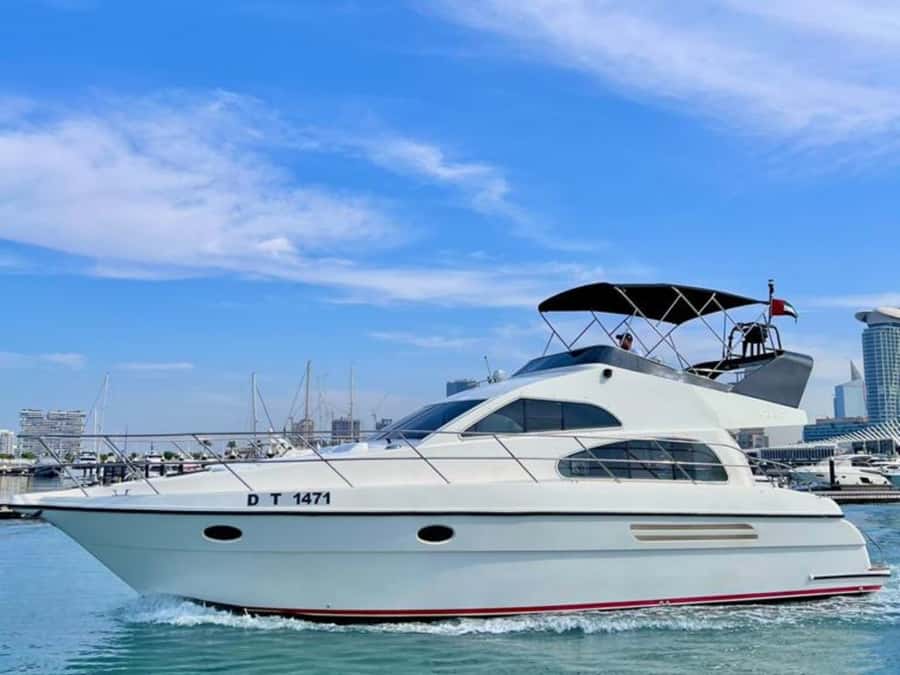 Dubai:Private Yacht with and Burj Al Arab Sightseeing. - Key points to know before you book