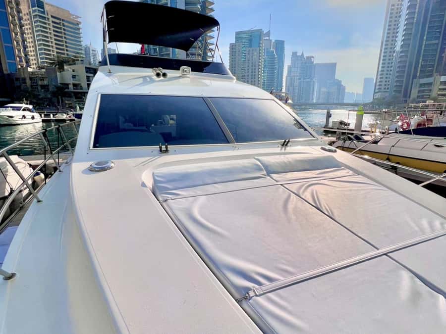 Dubai:Private Yacht with and Burj Al Arab Sightseeing. - Atlantis The Palm and Burj Al Arab