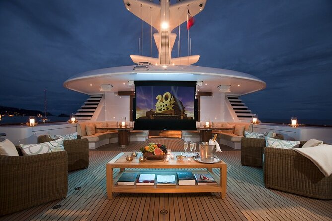 Dubai Sky Walker Sharing Yacht Tour with Live BBQ and Drinks - BBQ, drinks, and the onboard atmosphere