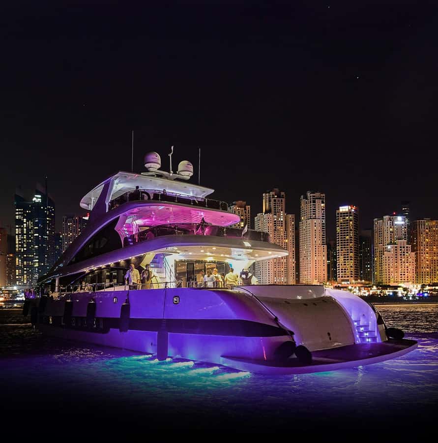 Dubai: Superyacht Experience with Party & Live DJ - The yacht layout and the best places to spend the evening