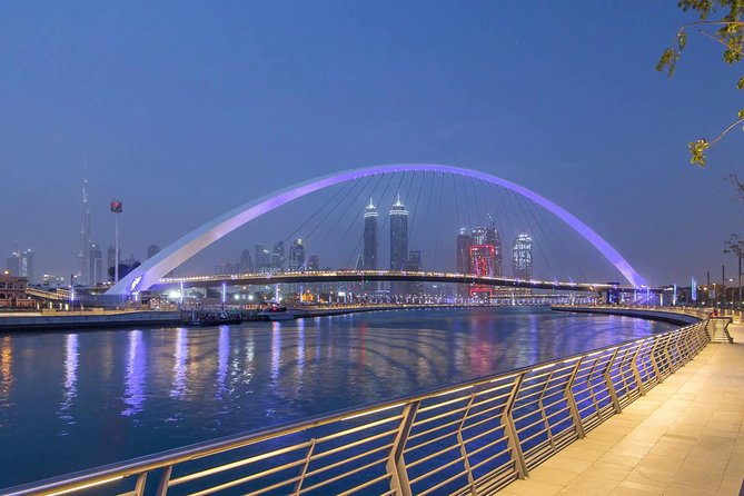 Dubai Water Canal Modern Yacht Cruise: Luxury, Scenic Views Await - Tanoura Dance and Evening Entertainment