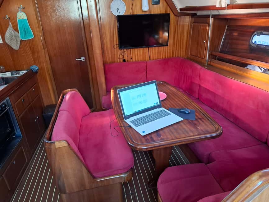 Dubrovnik yacht cruise-Elafity islands & Blue cave - Who will enjoy ZaraBella most