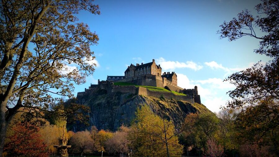 Edinburgh Shore Excursion: City Tour & Royal Yacht Britannia - Who should book this outing?