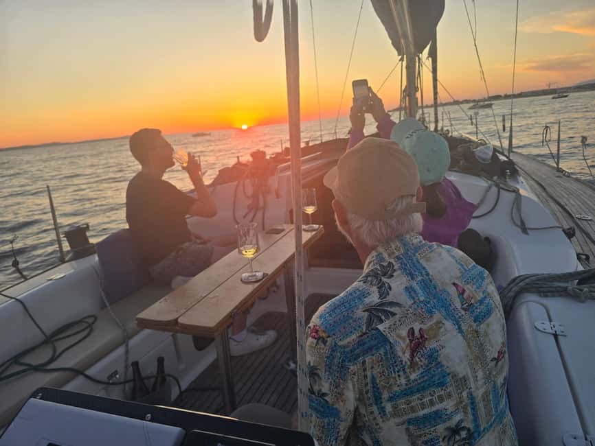 Elegant Sunset cruise under sails,large yacht,full comfort - Booking details that matter