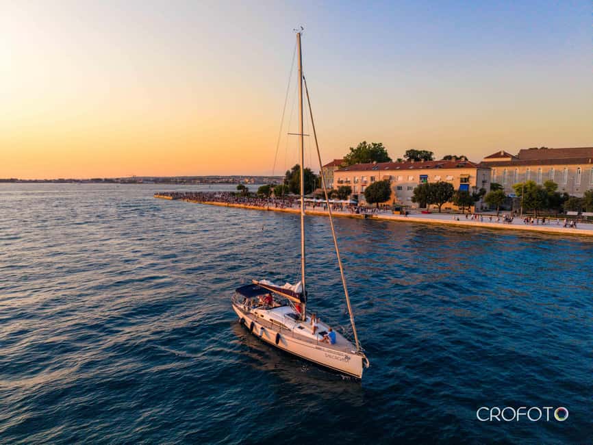 Elegant Sunset cruise under sails,large yacht,full comfort - Sailing toward the sunset