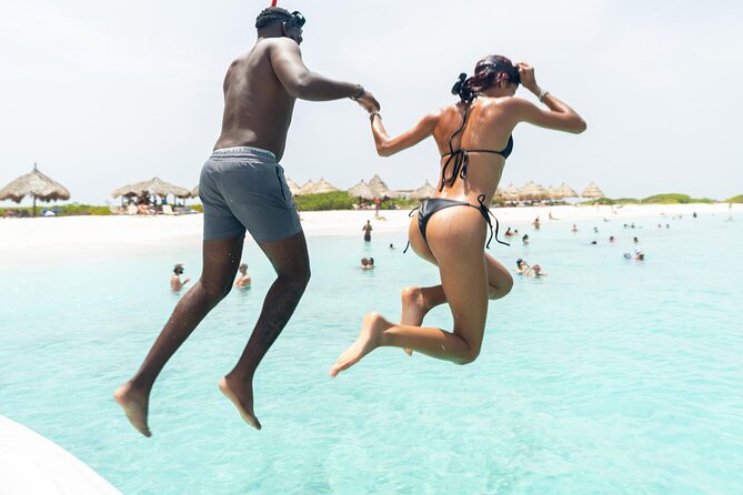 Exclusive 38ft Yacht Charter Experience in Klein Curaçao - Small details that can make the day easier