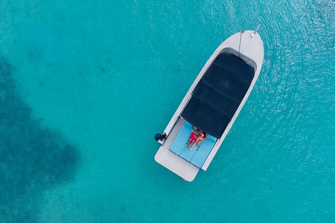 Exclusive Blue Lagoon Luxury Boat Tour from Split - Šolta Island and the Mojito Man stop