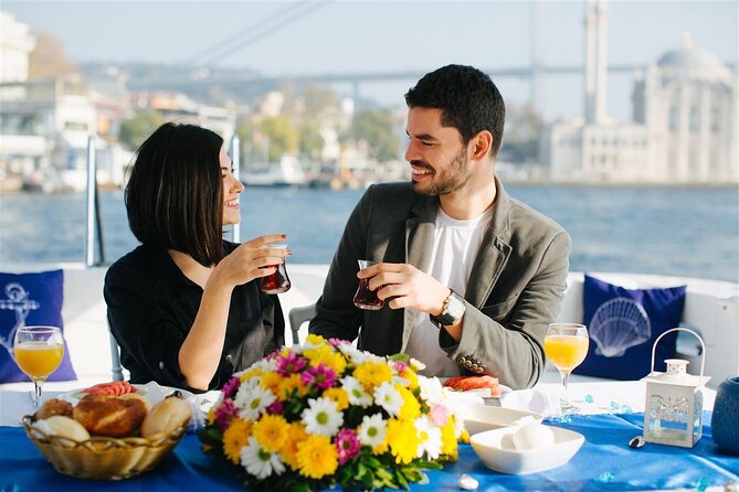 Exclusive Bosphorus Cruise - Luxury Yacht Experience in Istanbul - The European shore: Dolmabahçe to Rumelihisarı