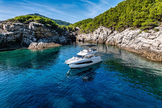Exclusive Luxury Yacht Tour of the Elaphiti Islands - Leaving Gruž Port and viewing Dubrovnik’s walls