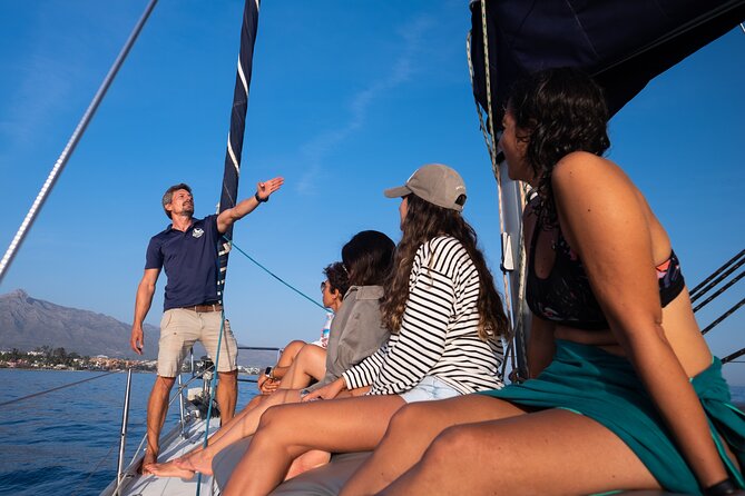 Exclusive private experience in luxury catamaran - A private catamaran built for time together