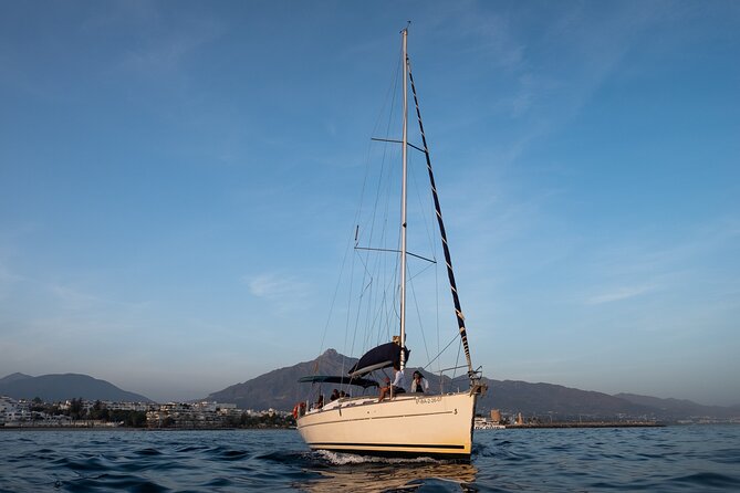 Exclusive private experience in luxury catamaran - Why the private price can make sense