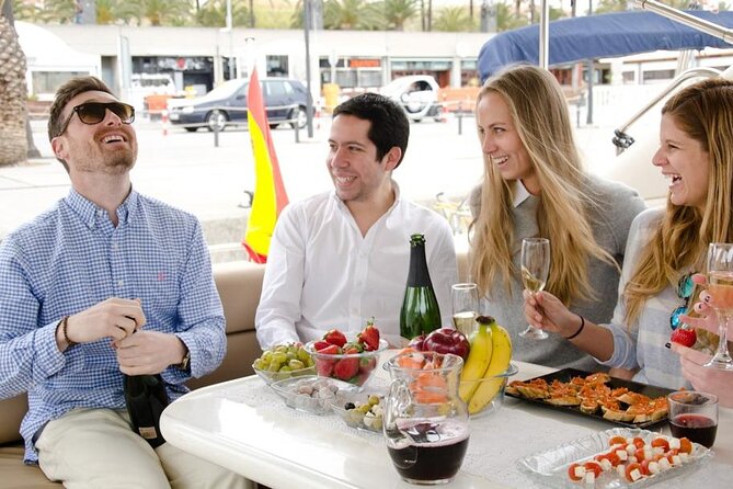 Exclusive Yacht Rental in Barcelona - Service, language, and special requests