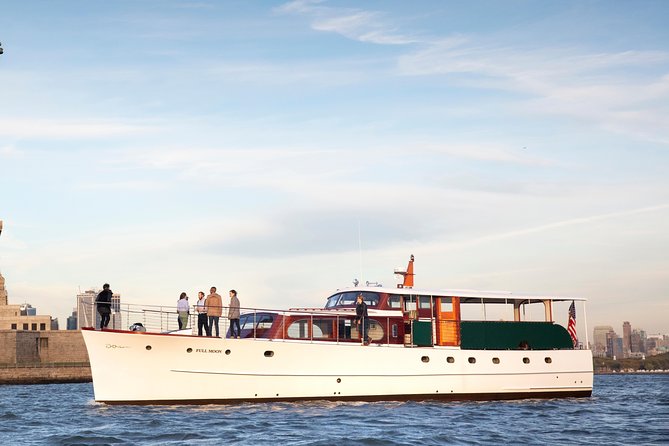 Fall Foliage Cruise on Yacht Full Moon from Chelsea Piers - Boarding at Chelsea Piers and settling aboard