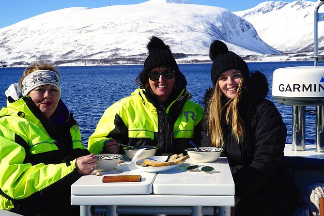 Fjordcruise - Luxury Yacht Arctic Queen - Key points to know before you sail