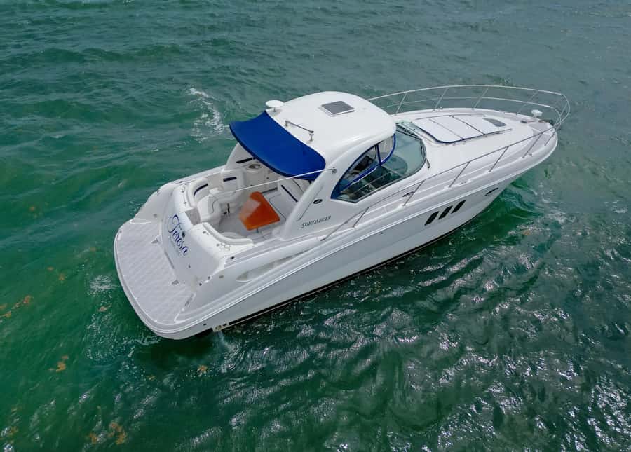 Fort Lauderdale: Private Yacht Cruise - Millionaire’s Row and Fort Lauderdale’s waterways