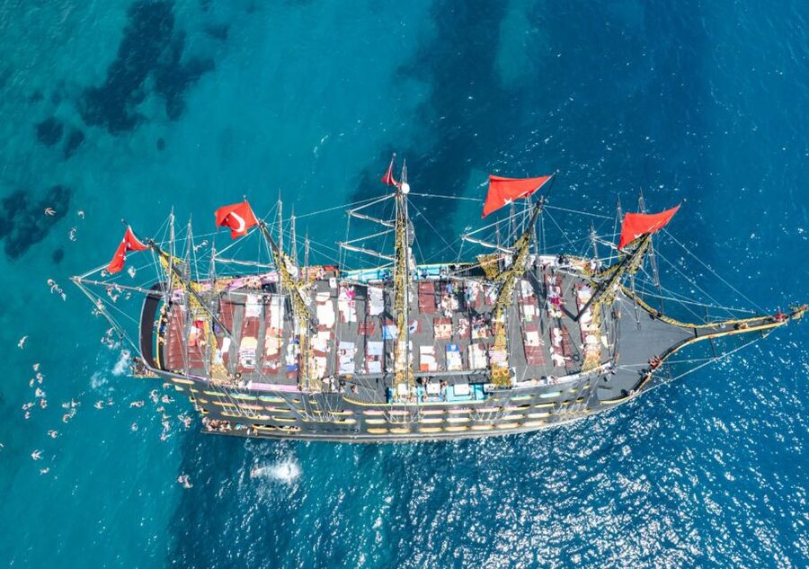 From City of Side and Alanya: Legends and Pirates Yacht Tour - Lovers Cave and the high-jump show