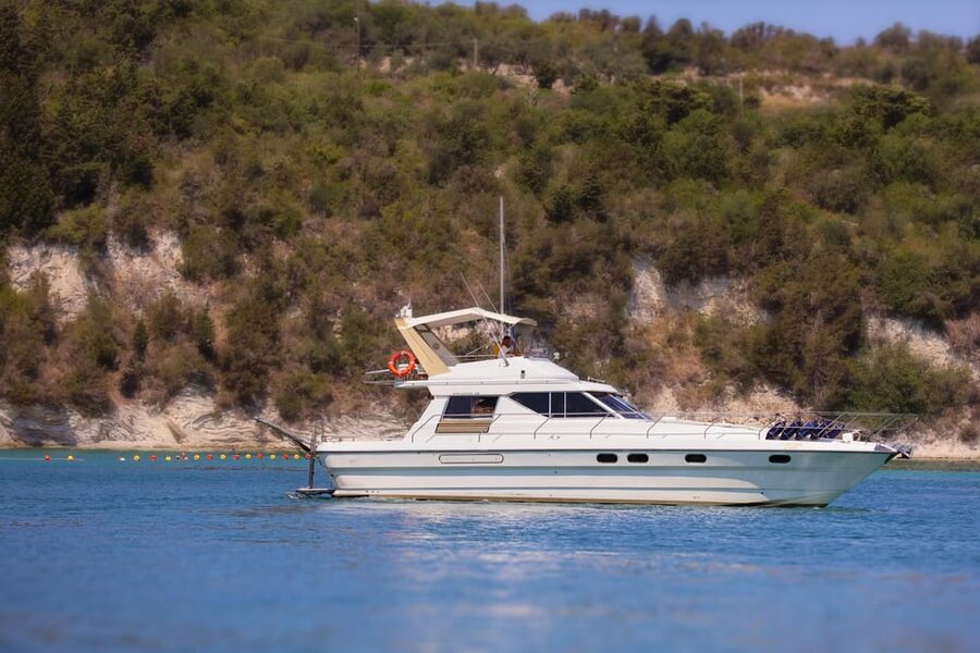 From Corfu: Luxury Yacht Cruise to Paxos and Antipaxos - Timing, weather, and practical planning