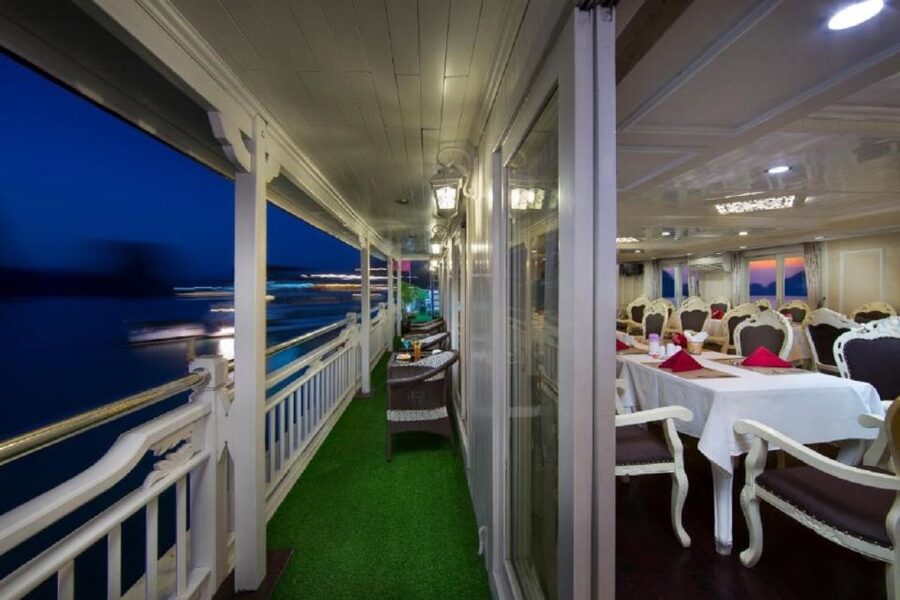 From Hanoi: 2-Day Bai Tu Long Bay Luxury Cruise with Jacuzzi - Practical advice before you go
